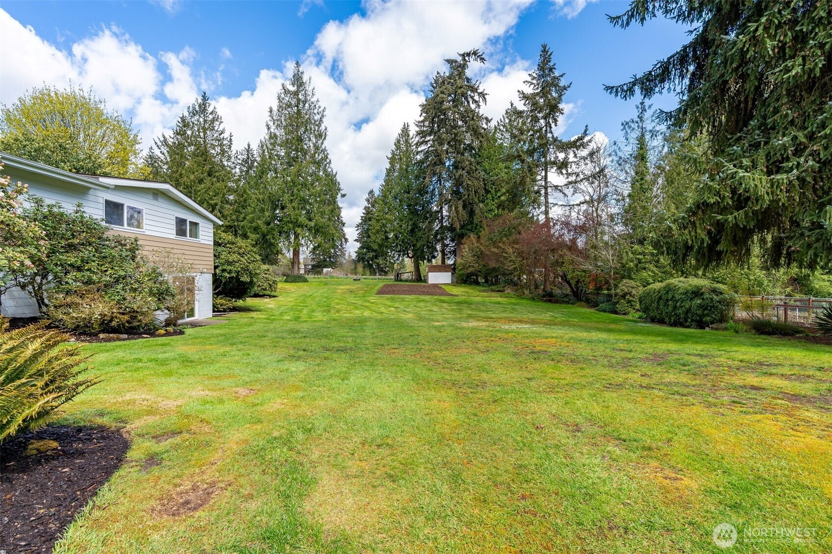 6017 132nd Street Property Photo 6