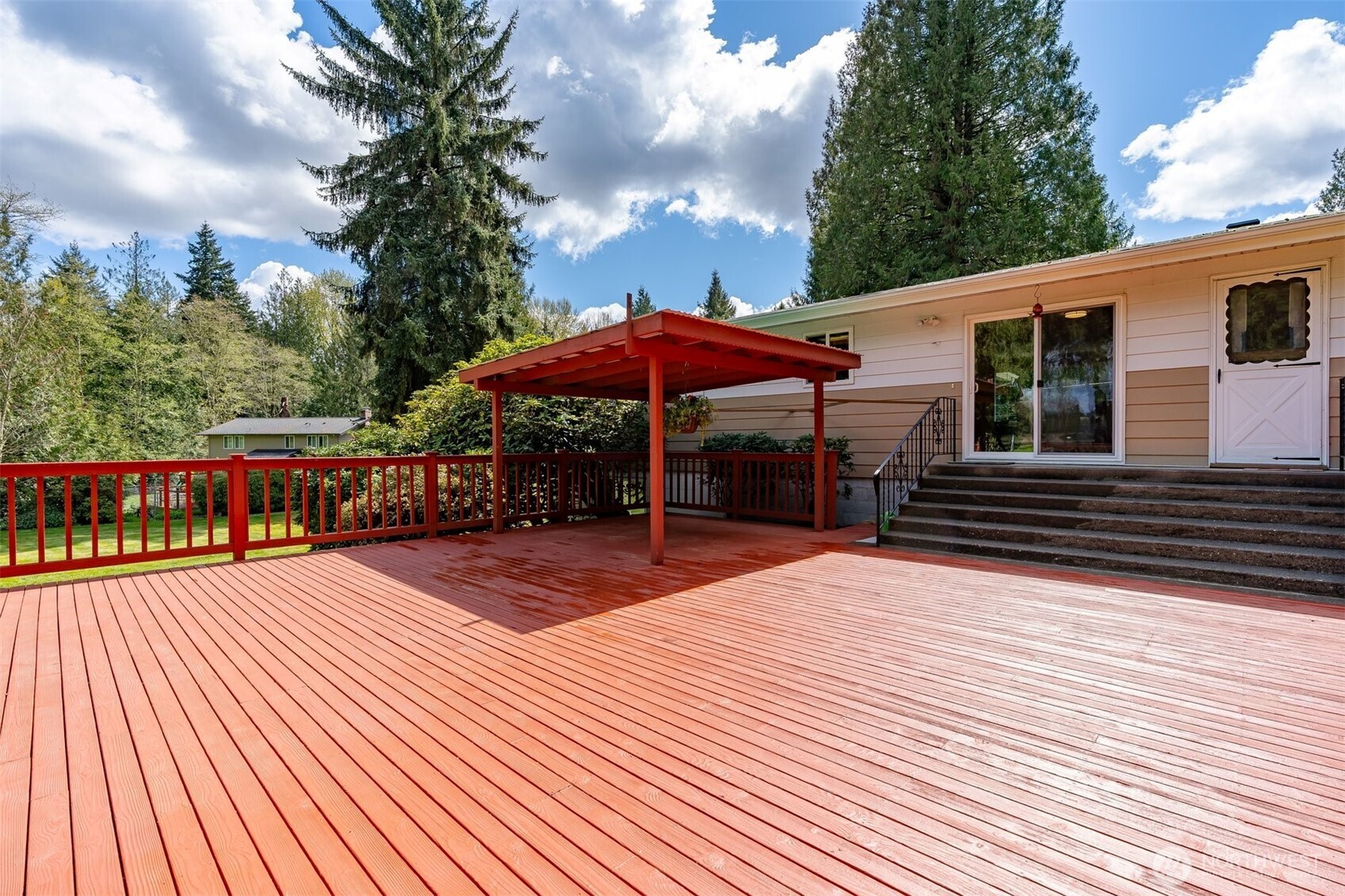 6017 132nd Street Property Photo 8