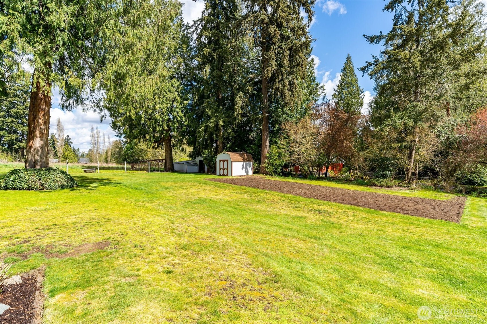 6017 132nd Street Property Photo 15
