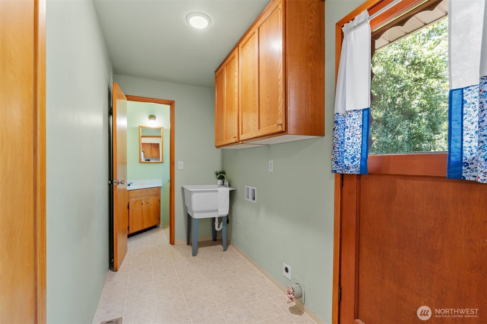 6017 132nd Street Property Photo 32