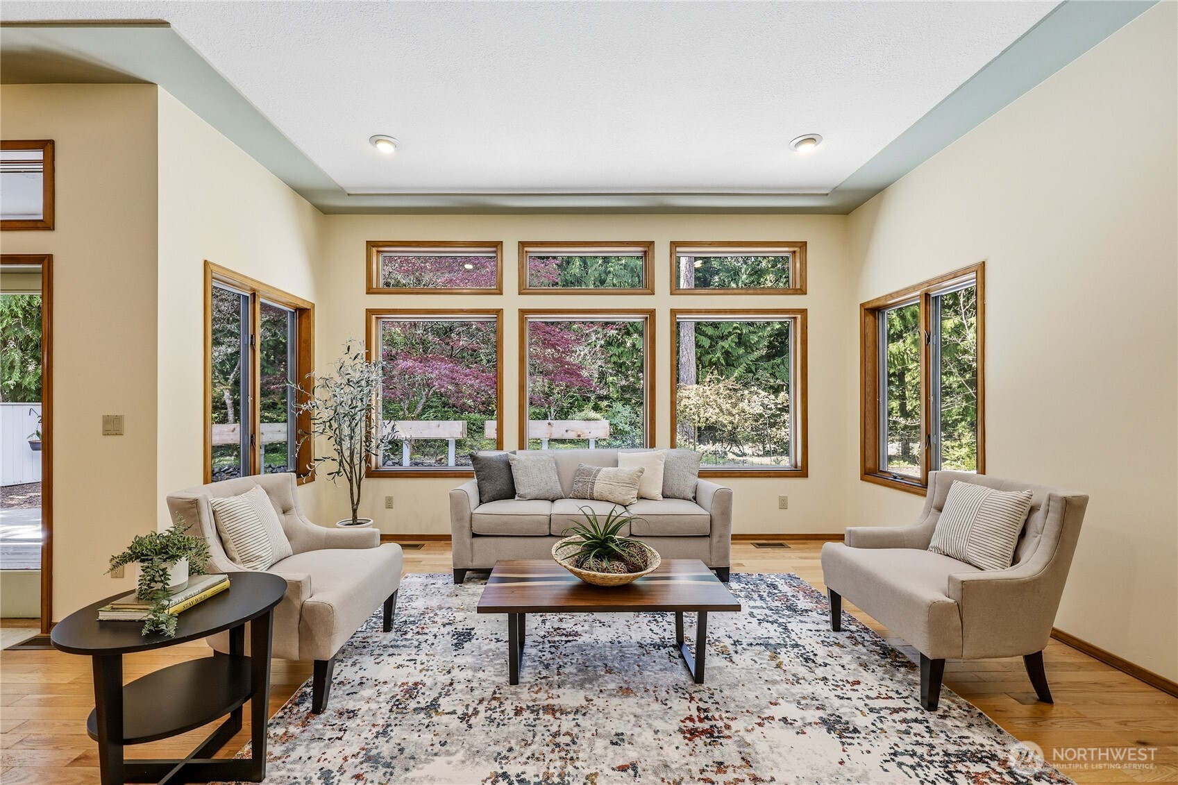 20 Shorecrest Court Property Photo 6