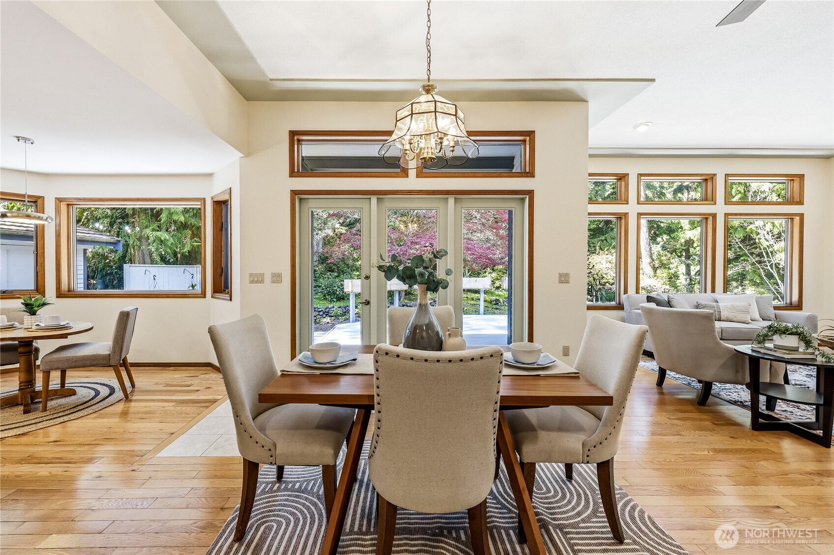 20 Shorecrest Court Property Photo 9