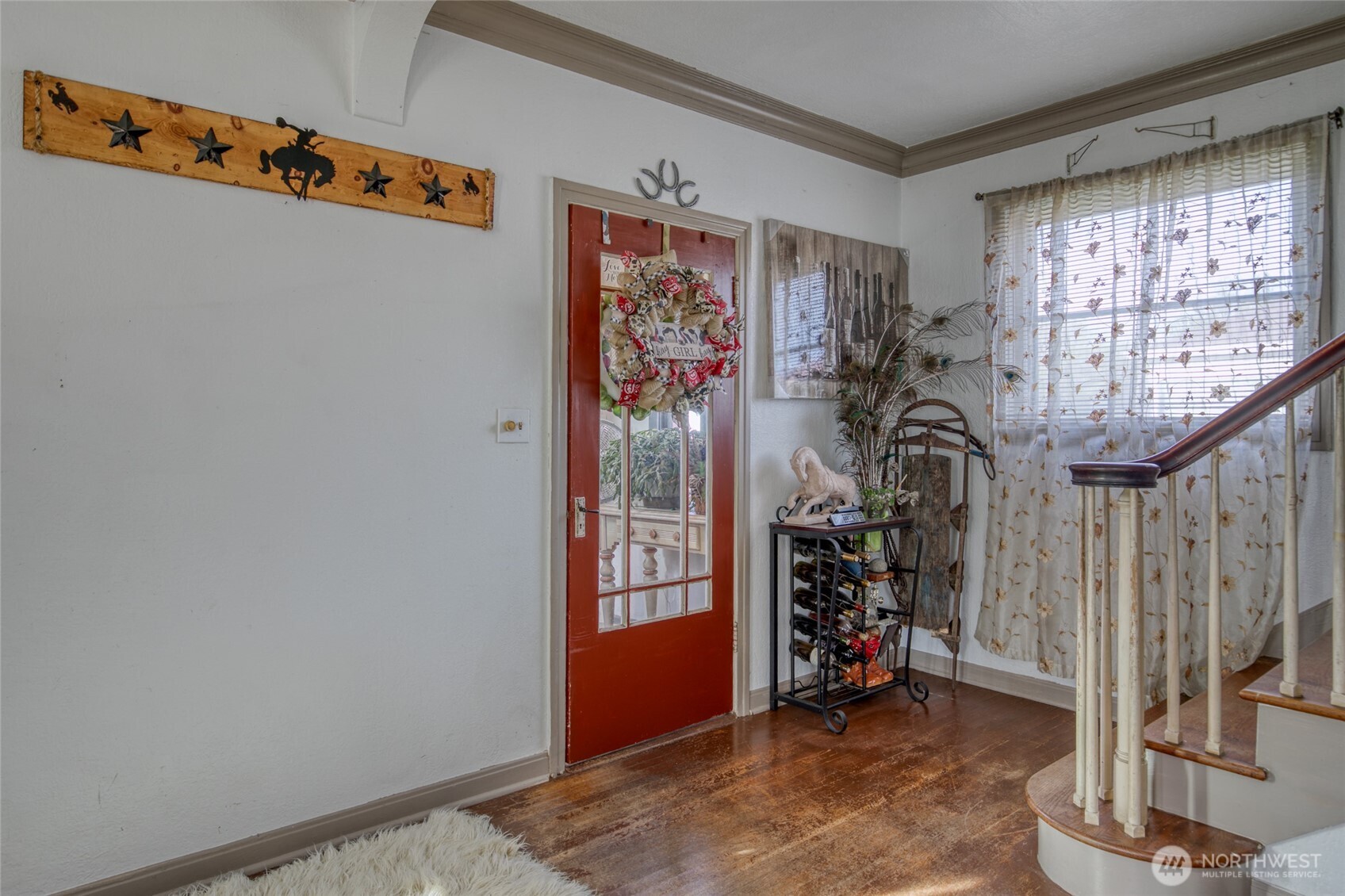 823 W 3rd Street Property Photo 19