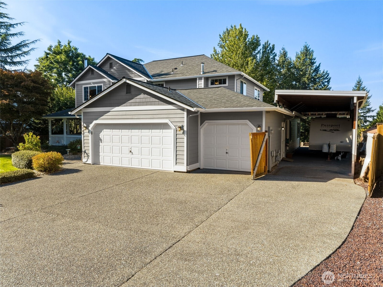 10705 189th Avenue Property Photo 3