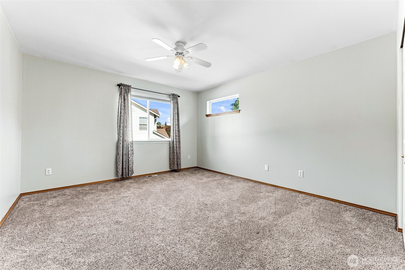 10705 189th Avenue Property Photo 20