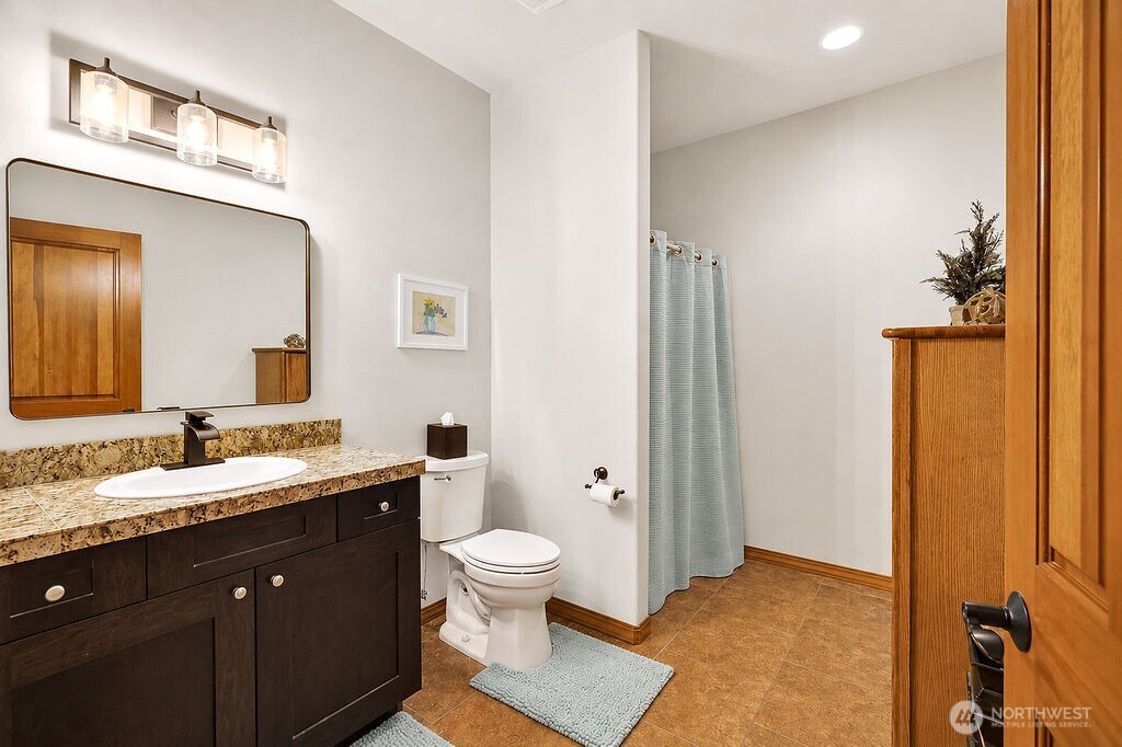 6696 Batterman Road Property Photo 21