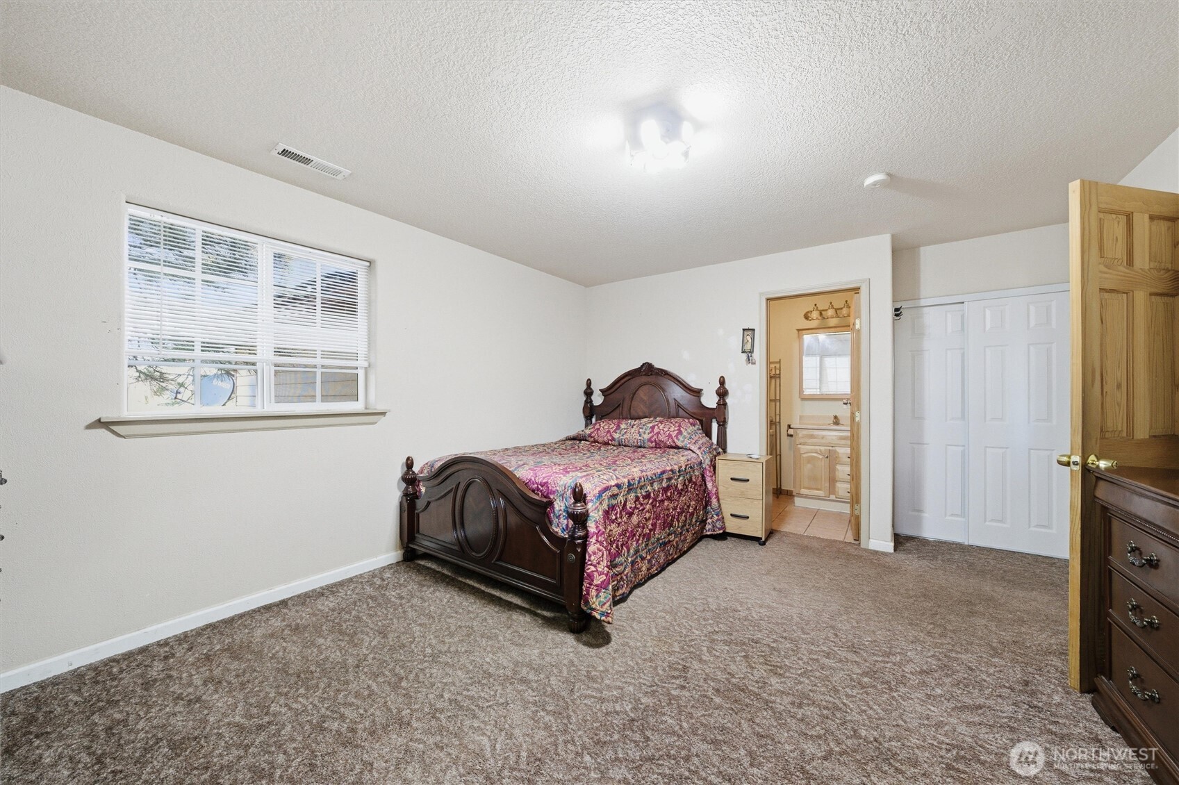 237 Reeds Road Property Photo 17