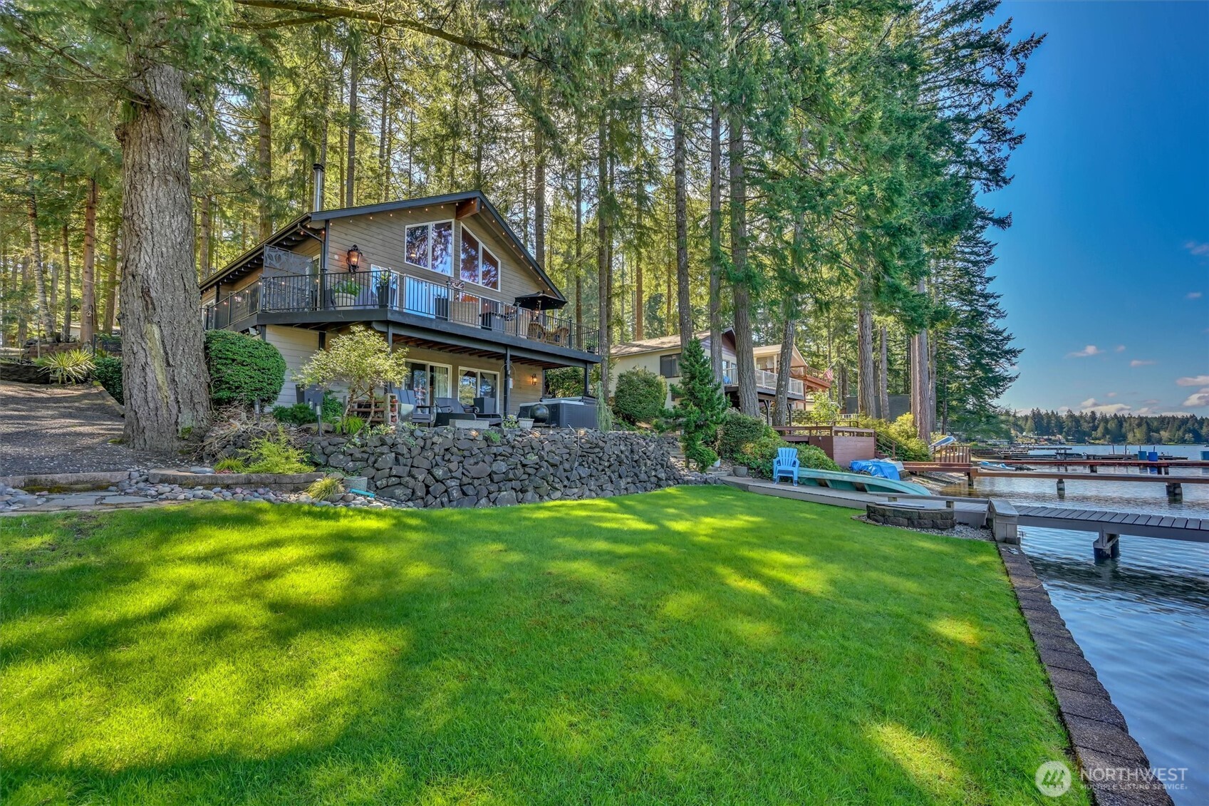 2851 E Mason Lake Drive Property Photo 4