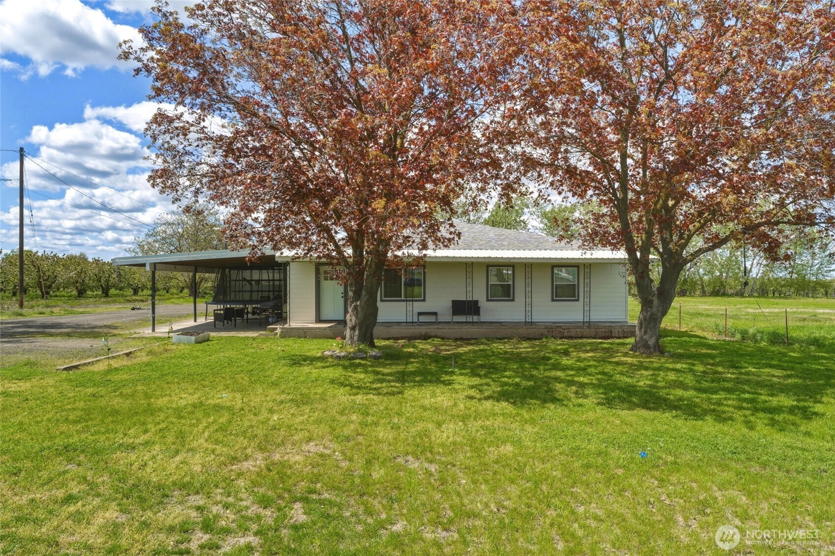84240 Weis Road Property Photo 4