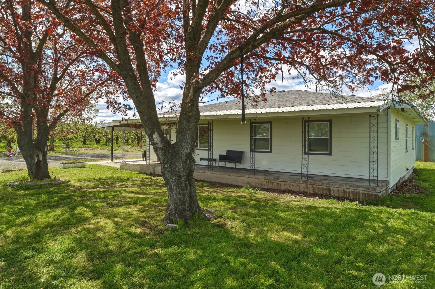 84240 Weis Road Property Photo 5