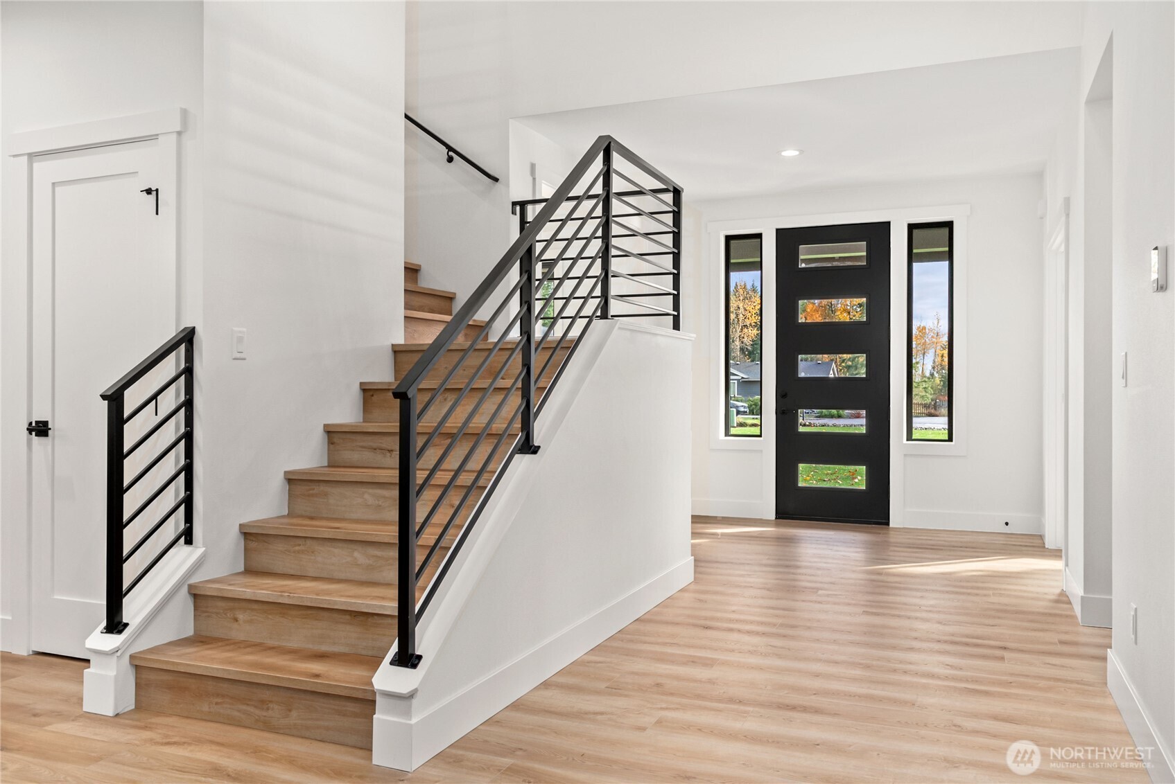 15809 239th Street Property Photo 9