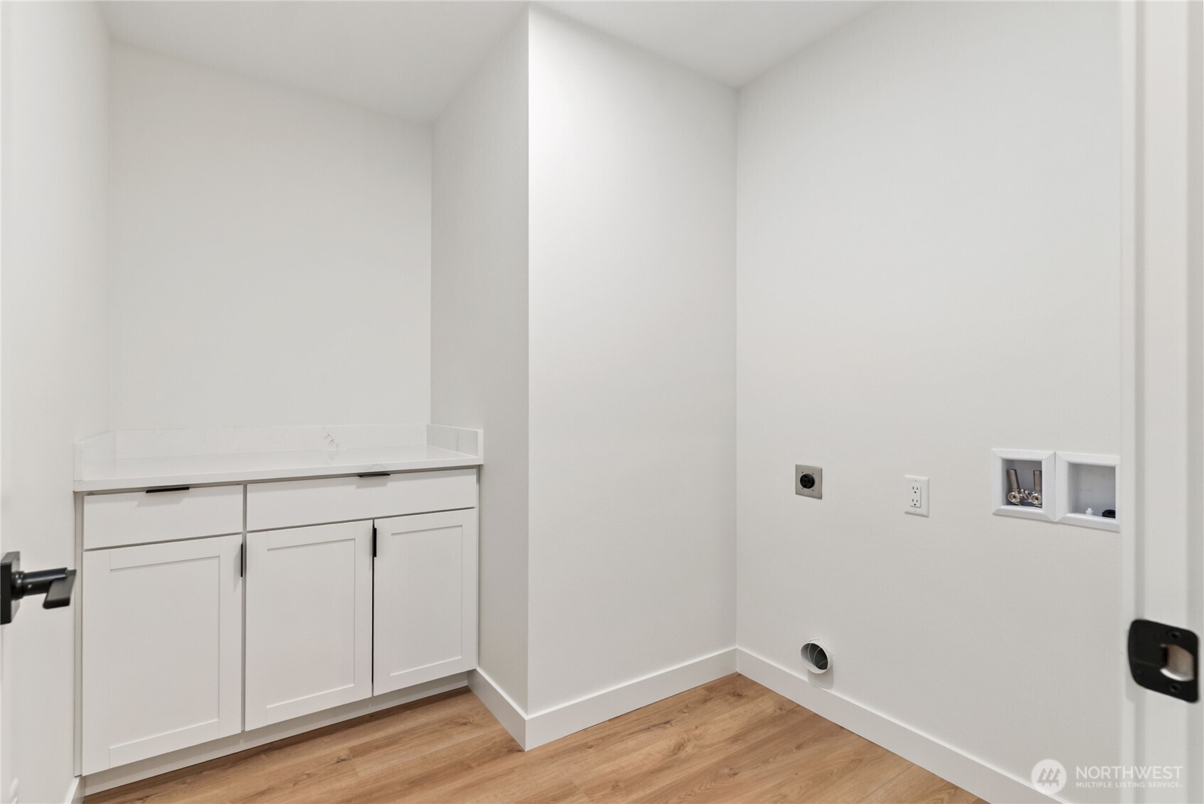 15809 239th Street Property Photo 22
