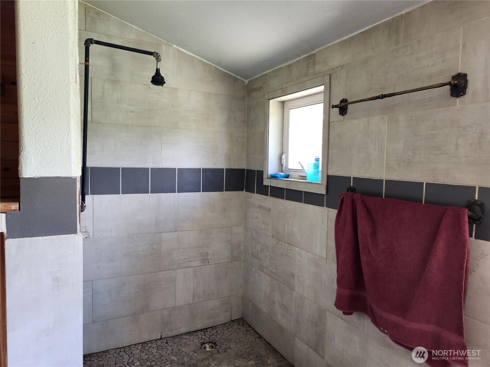 363 Sheridan Road Property Photo 14