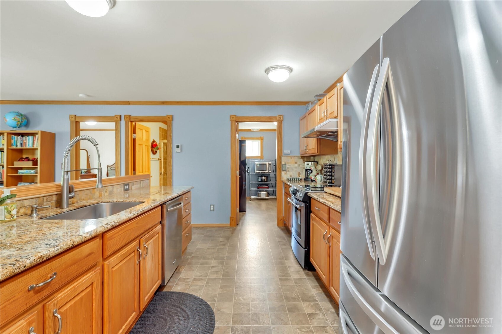 8611 79th Street Property Photo 15