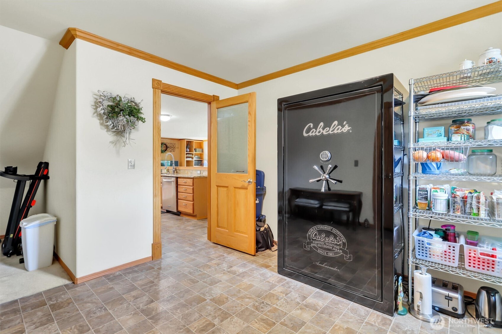 8611 79th Street Property Photo 17