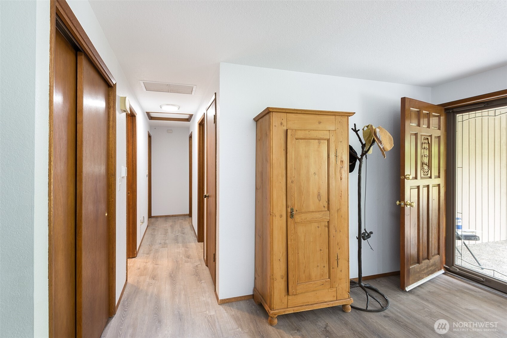 191 Sunland Drive Property Photo 10