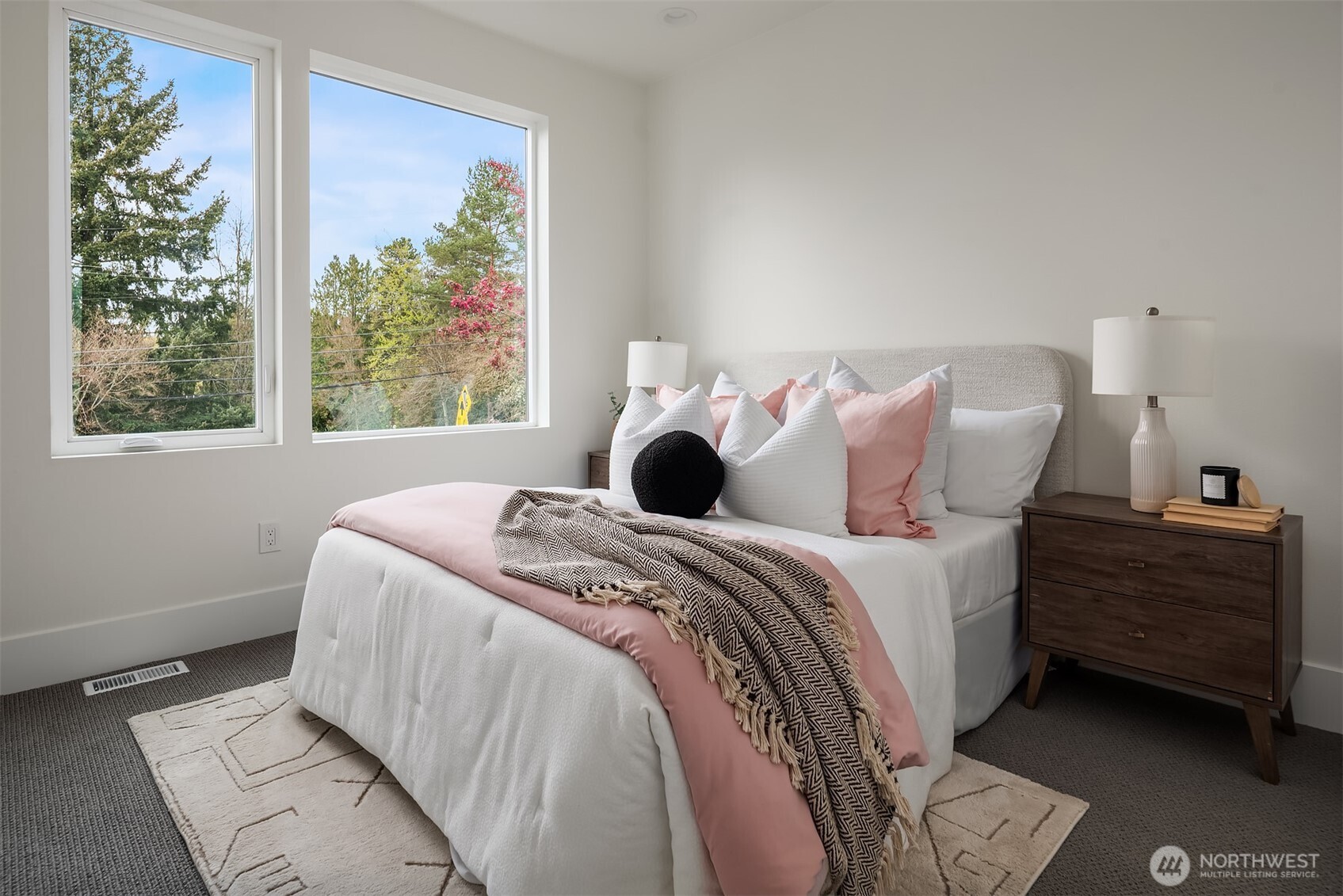 138 8th Court Property Photo 15