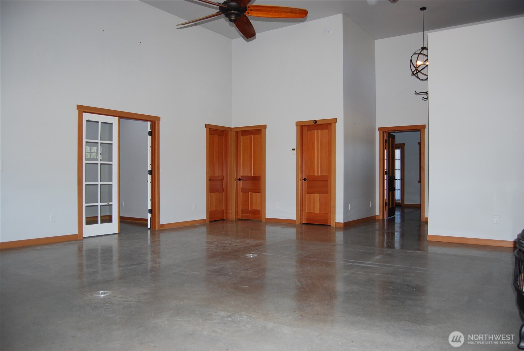 30 Horizon Dr Property Photo 4