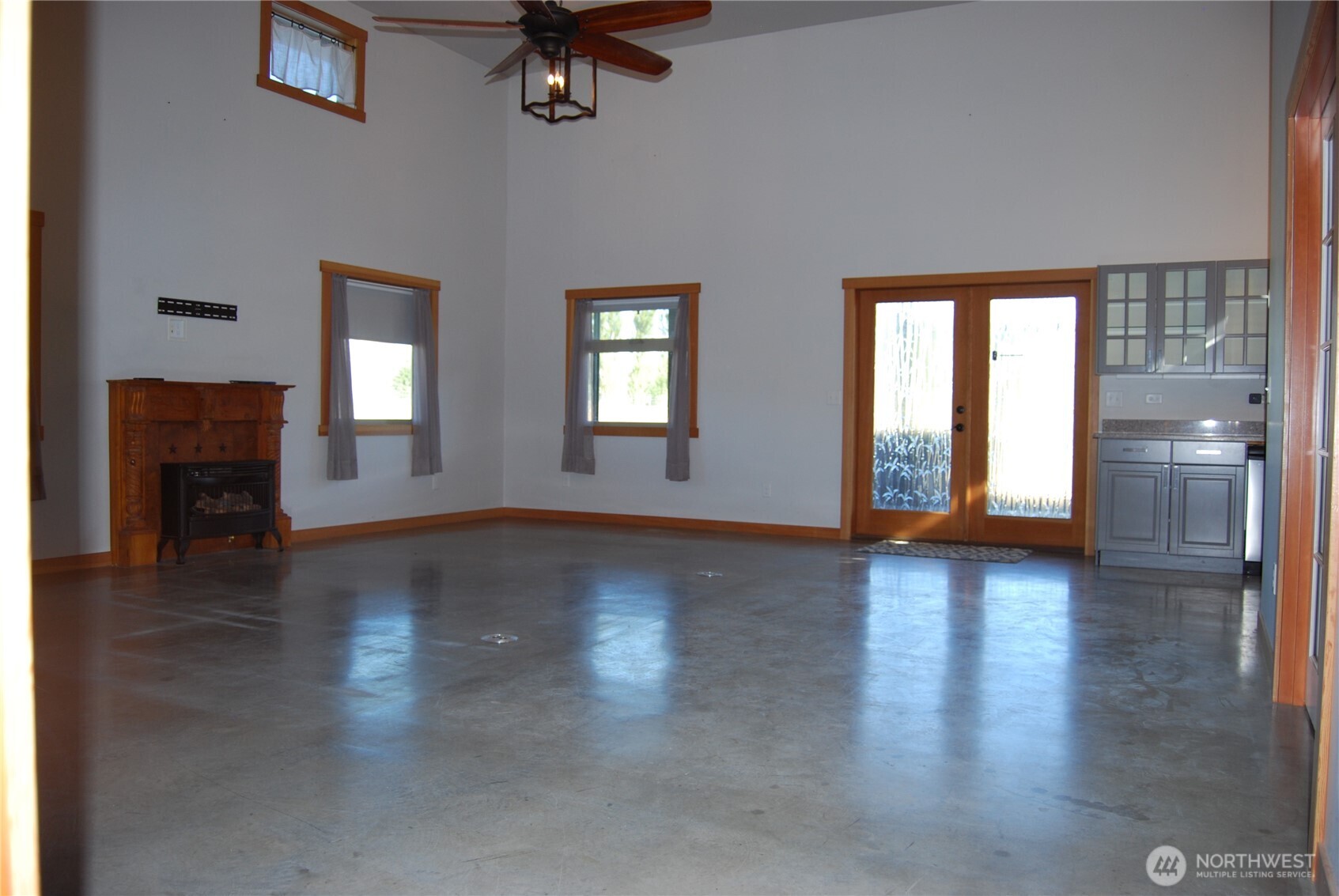 30 Horizon Dr Property Photo 8