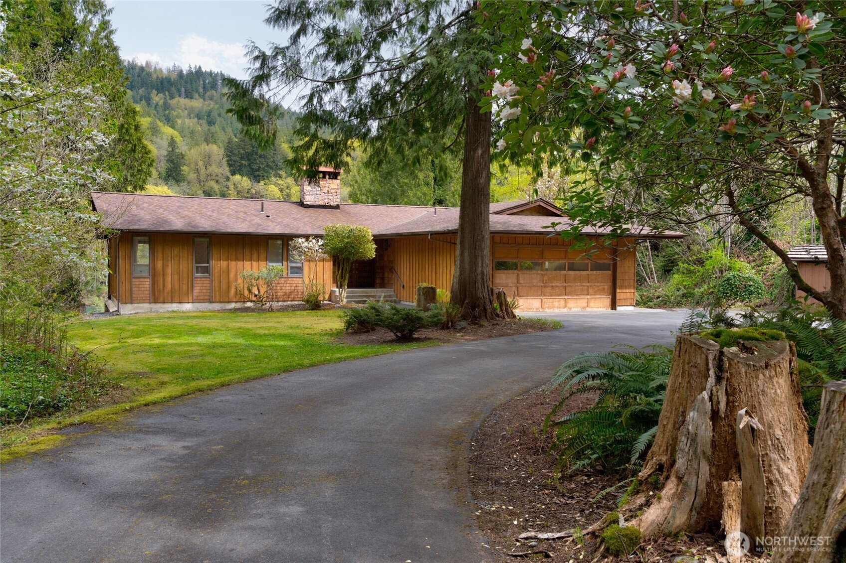 7337 Skagit View Drive Property Photo 9