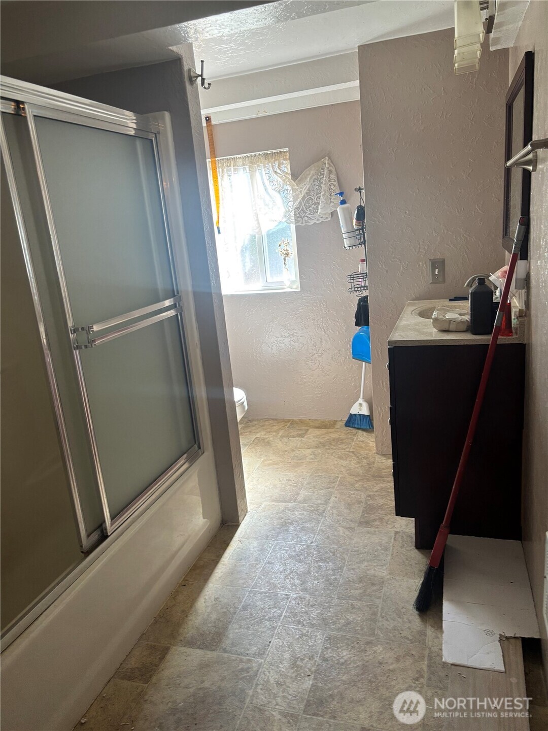 110 112 May Property Photo 7