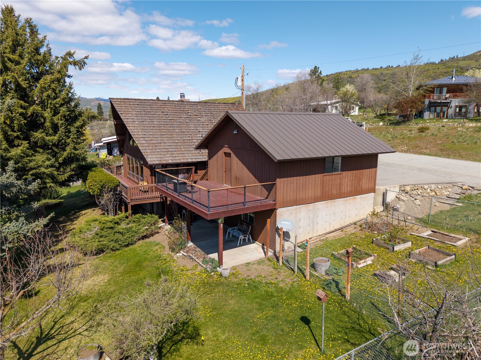 417 Perry Street Property Photo 4