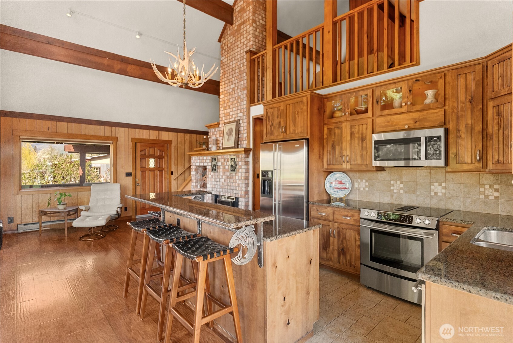 417 Perry Street Property Photo 17