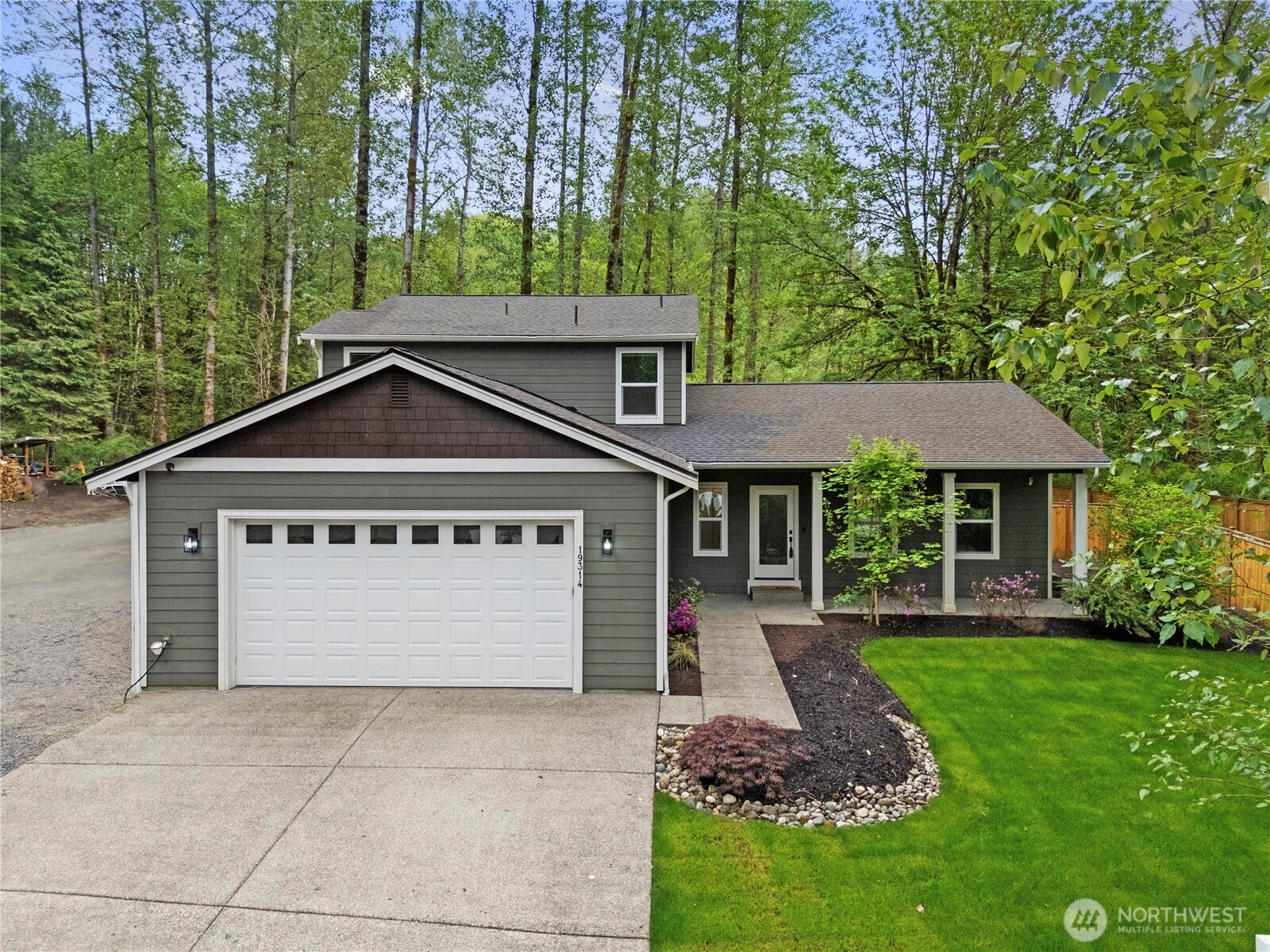19314 Bergan Road Property Photo 1
