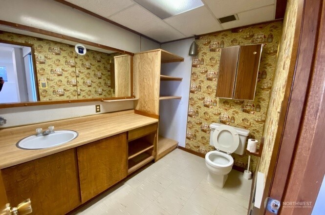 3700 Harbel Drive Property Photo 17