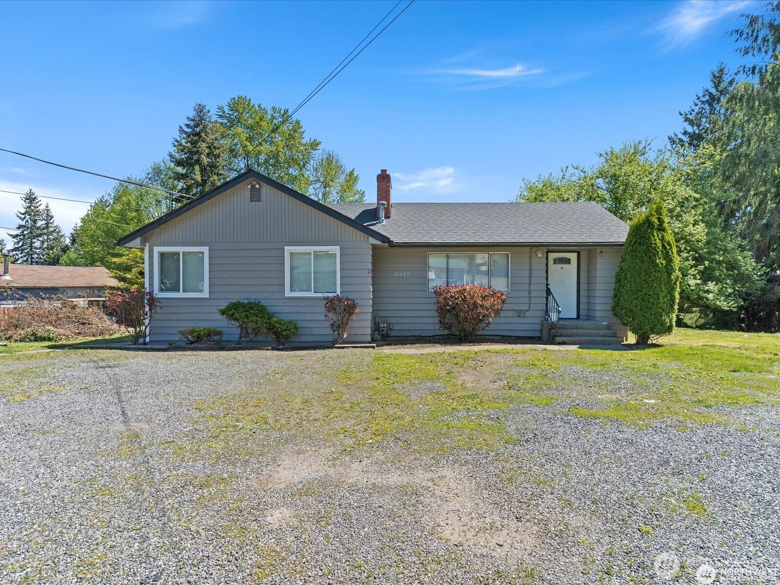 16425 Broadway Avenue Property Photo 1