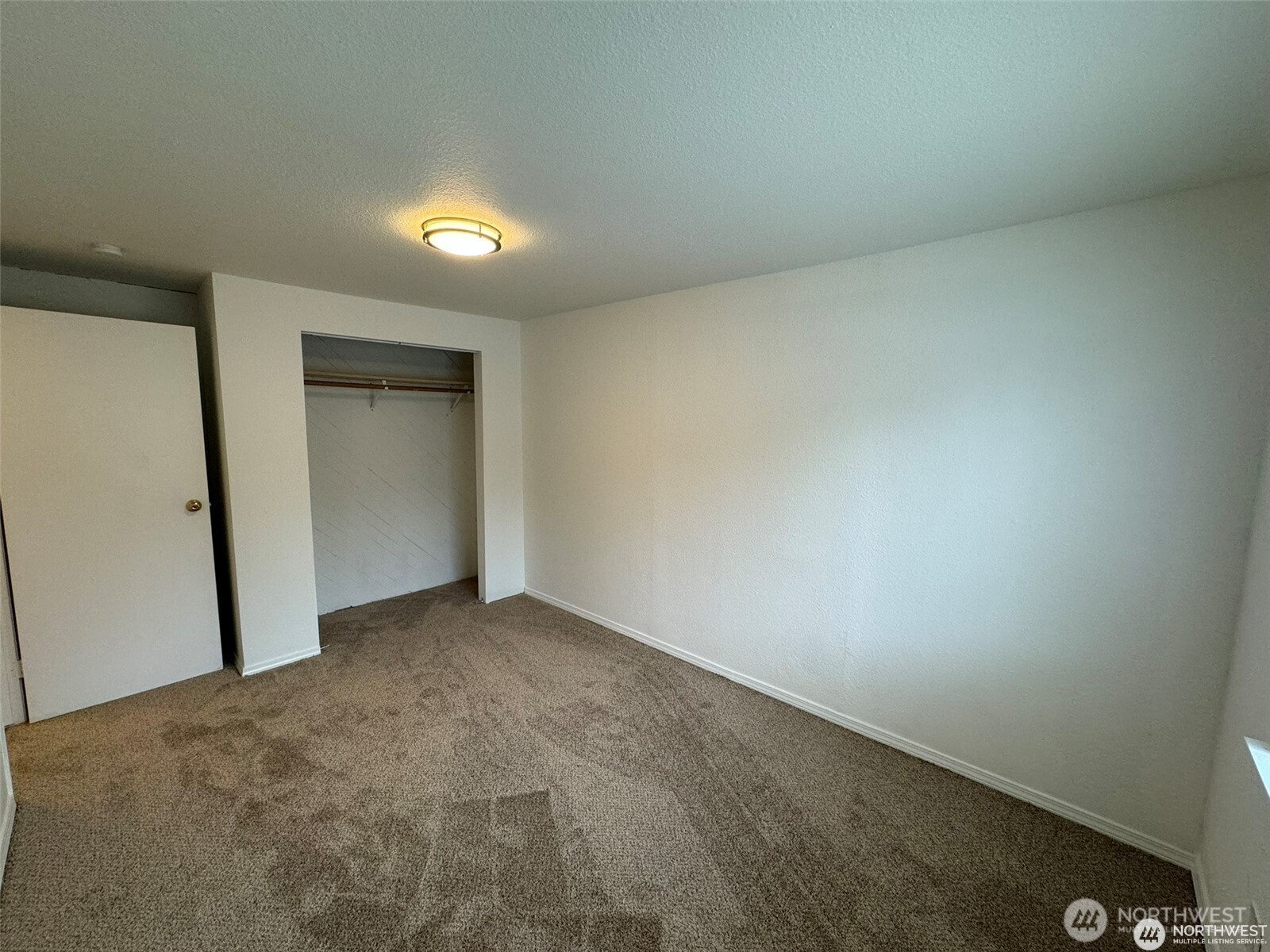 16425 Broadway Avenue Property Photo 16