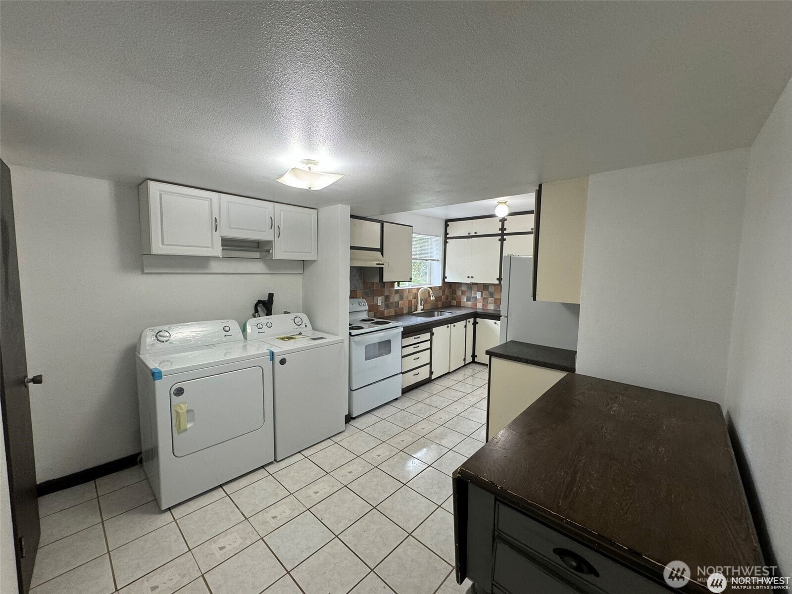 16425 Broadway Avenue Property Photo 24