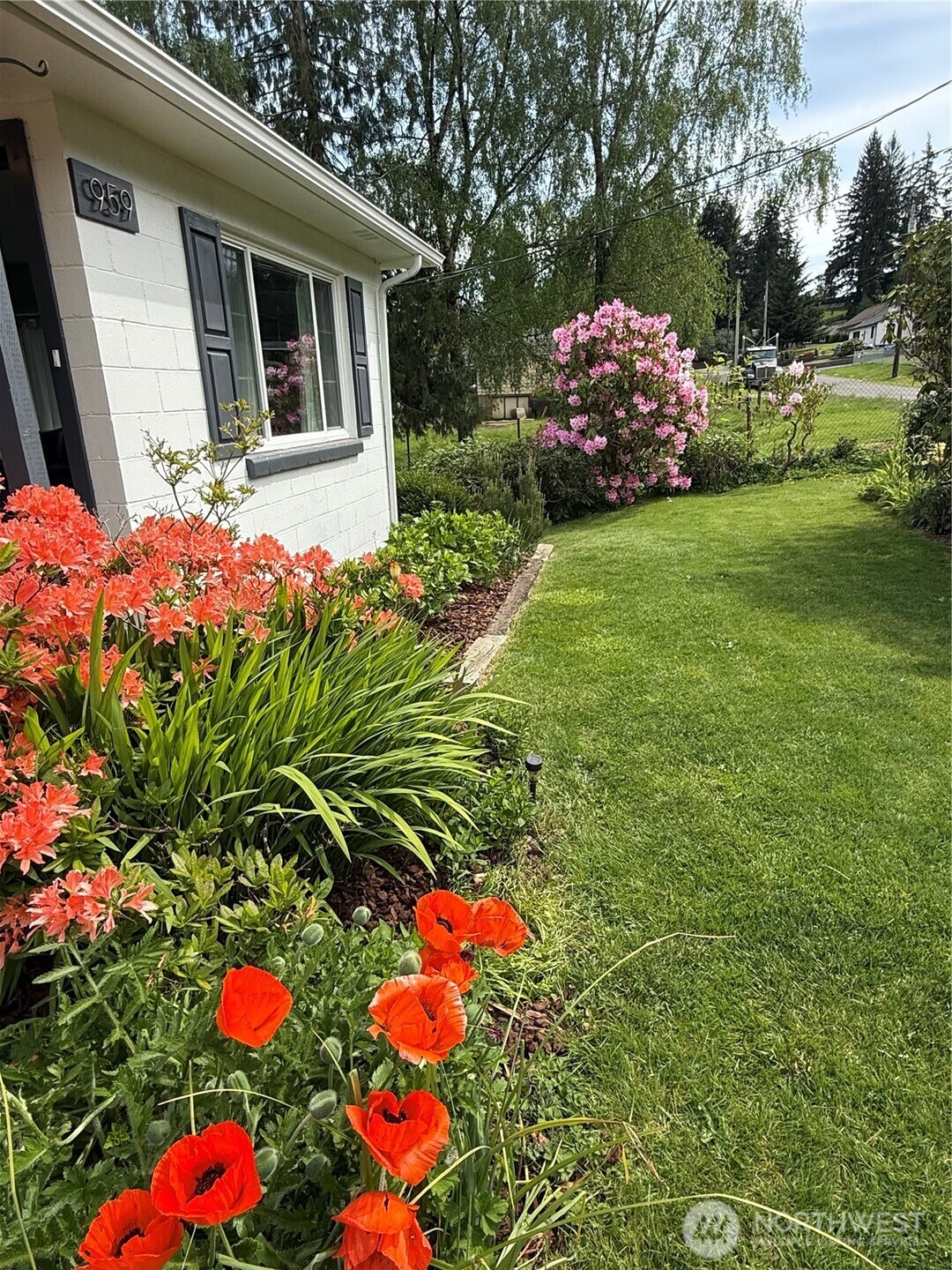 959 Barnhart Street Property Photo 37