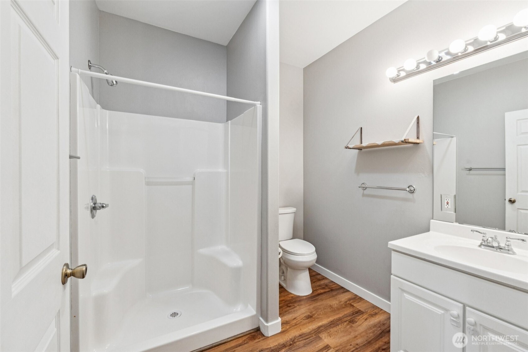 17214 Snohomish Avenue Property Photo 17