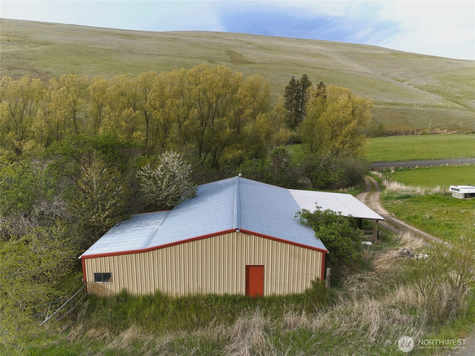 938 Patit Road Property Photo 21