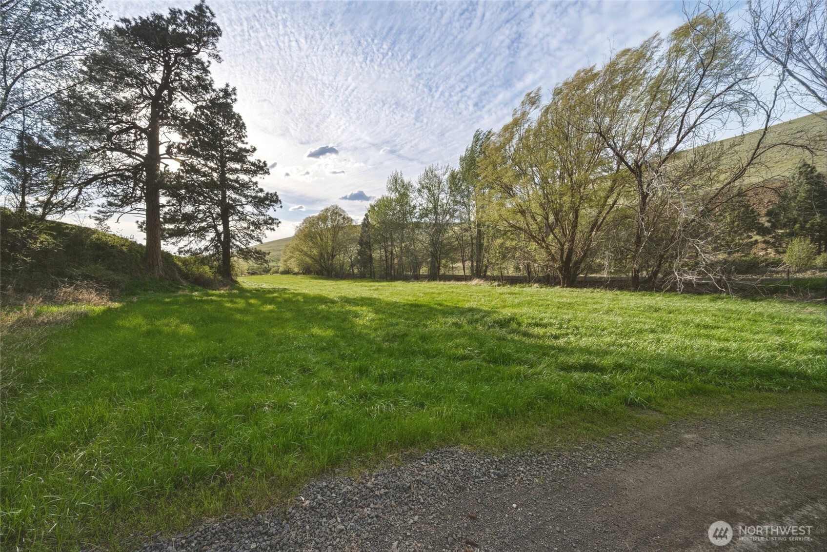 938 Patit Road Property Photo 23