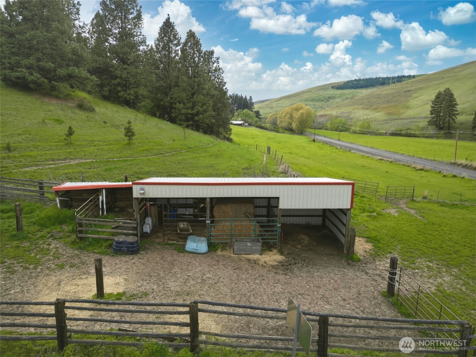 938 Patit Road Property Photo 29