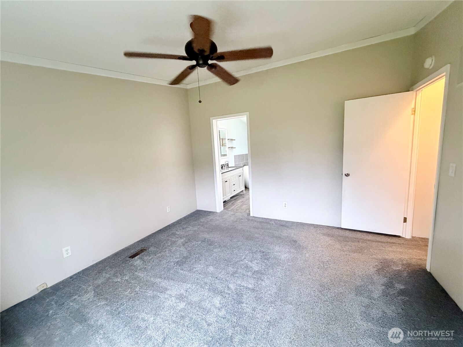 9110 218th Street Ct Property Photo 17