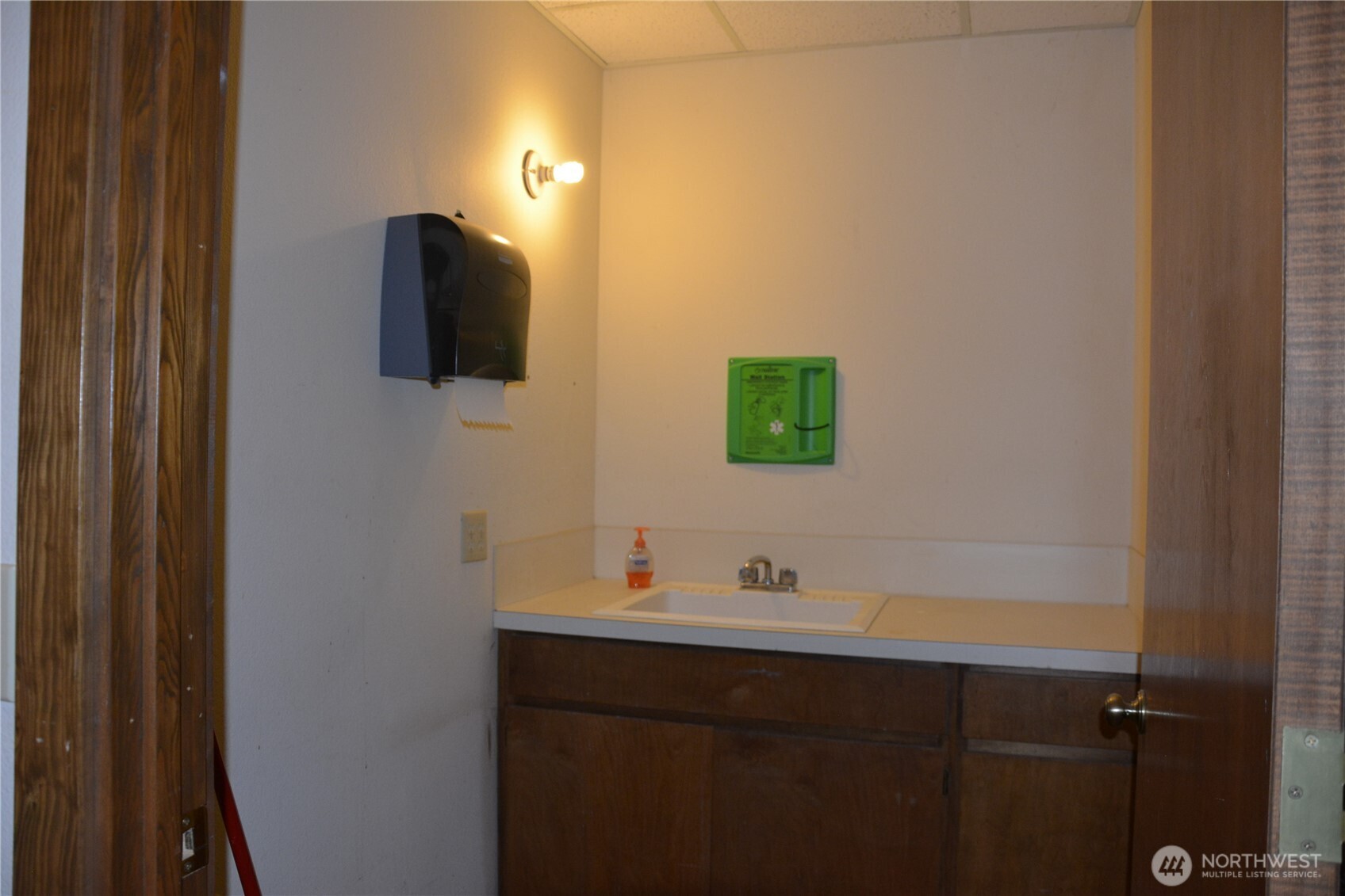 2427 W Sims Way Property Photo 13