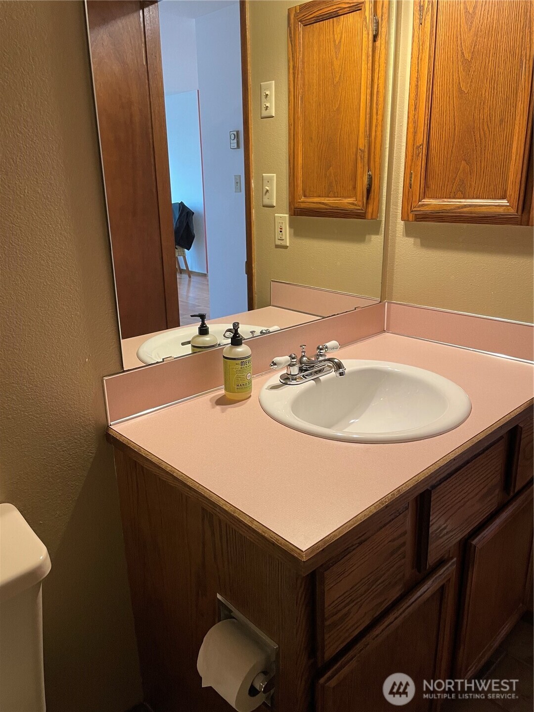 731 N 94th Street 8 Property Photo 31