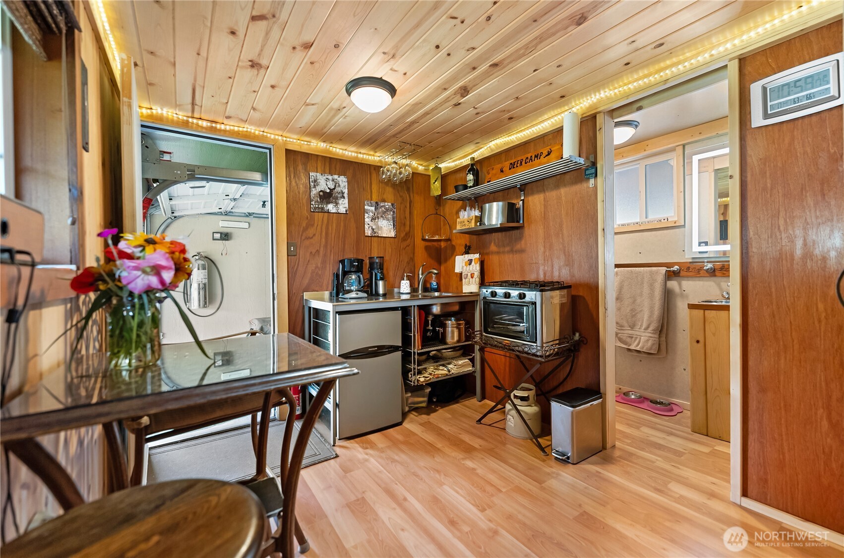 30 Whitewater Drive Property Photo 16