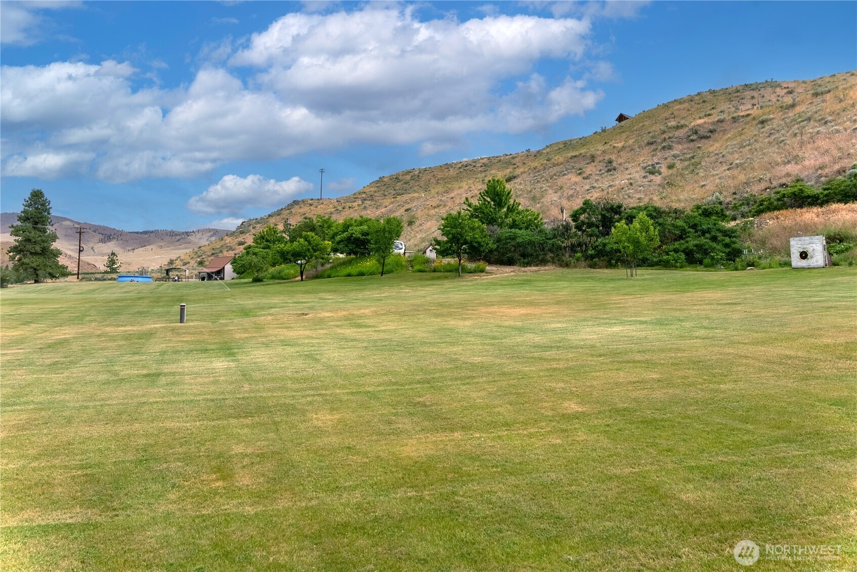 30 Whitewater Drive Property Photo 26