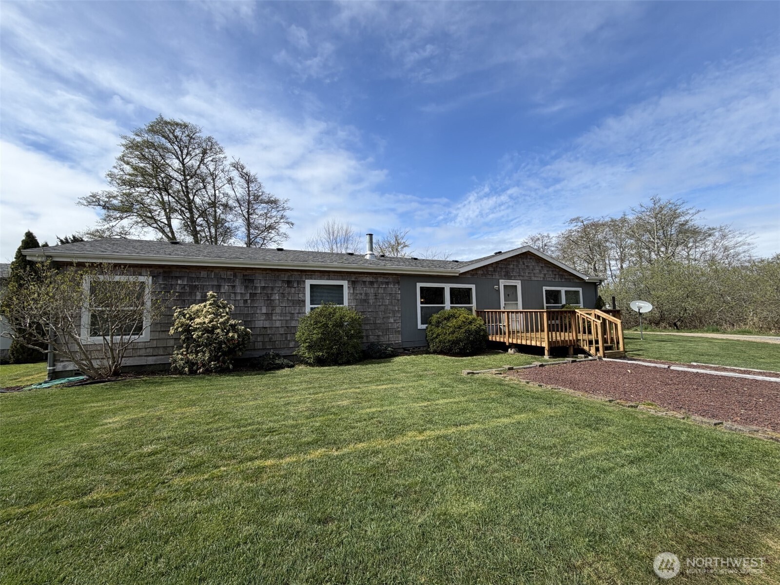 305 Godsey Lane Property Photo 3