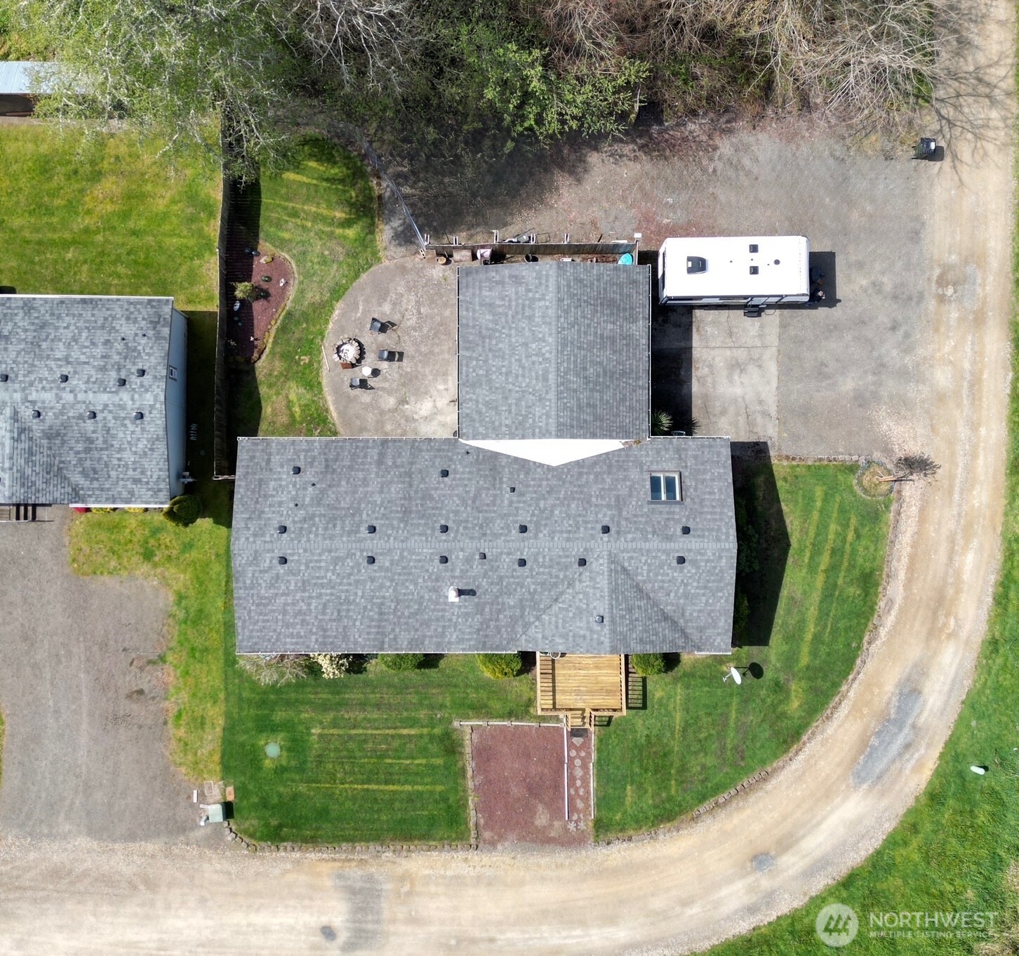 305 Godsey Lane Property Photo 34