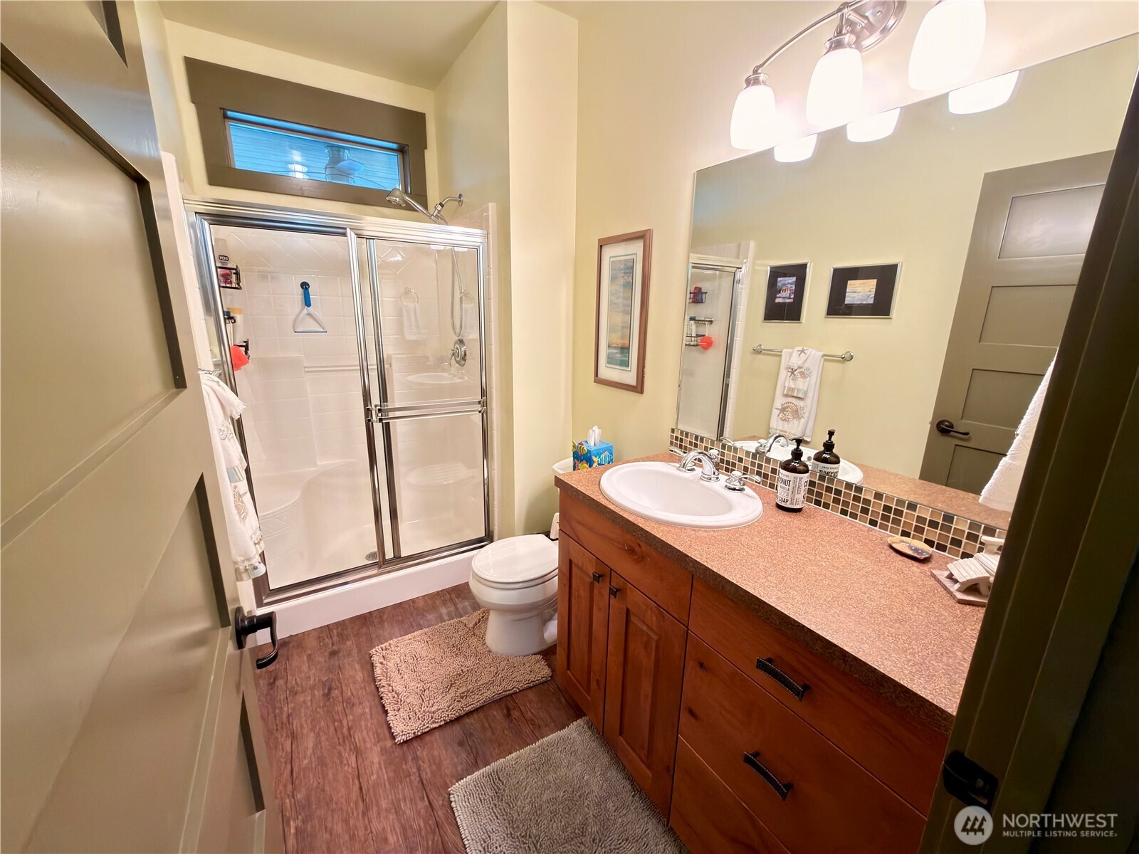 122 Village Way Property Photo 24