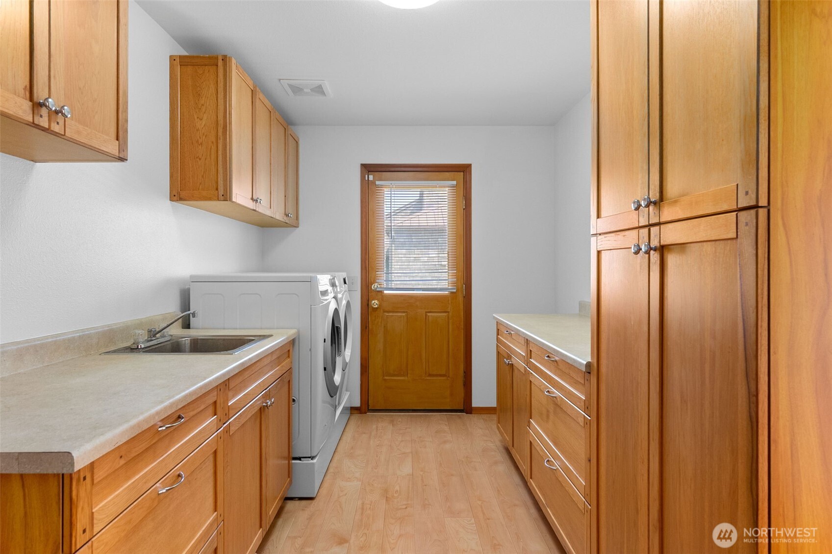 3253 Kindered Avenue Property Photo 39