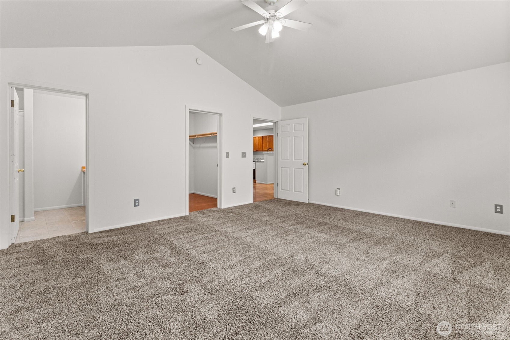 9519 185th Avenue Property Photo 17