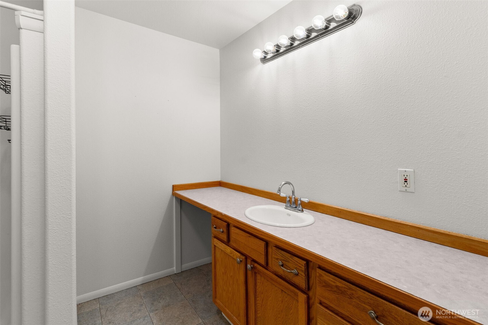 9519 185th Avenue Property Photo 19