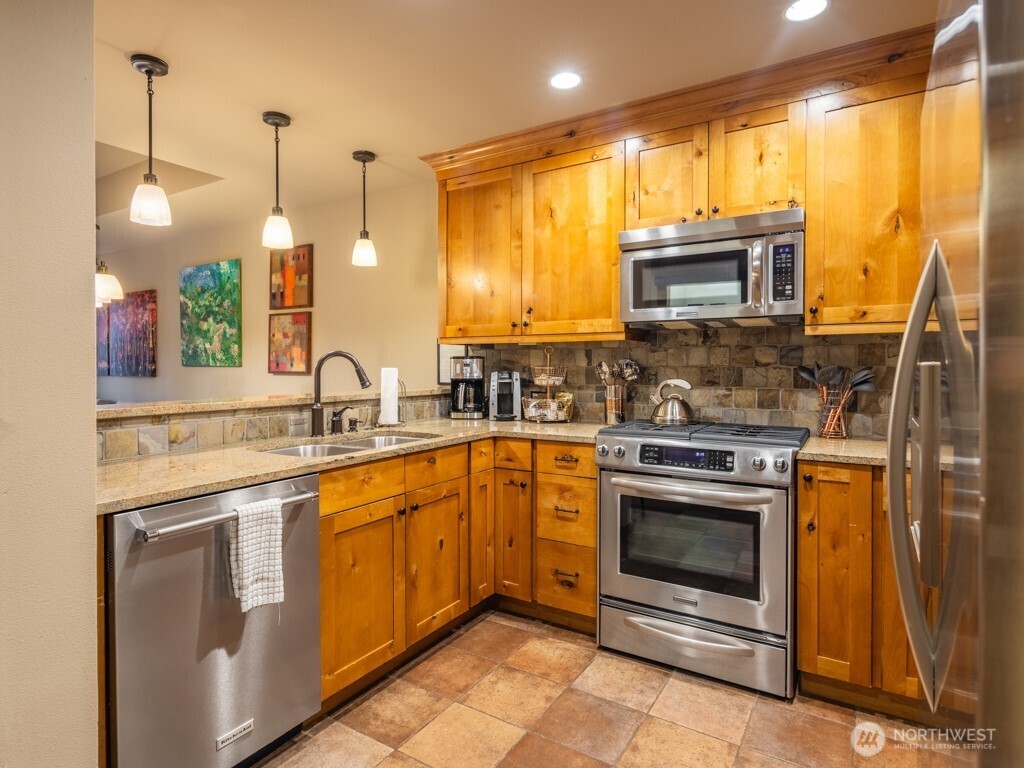 3770 Suncadia Trail 209 Property Photo 5