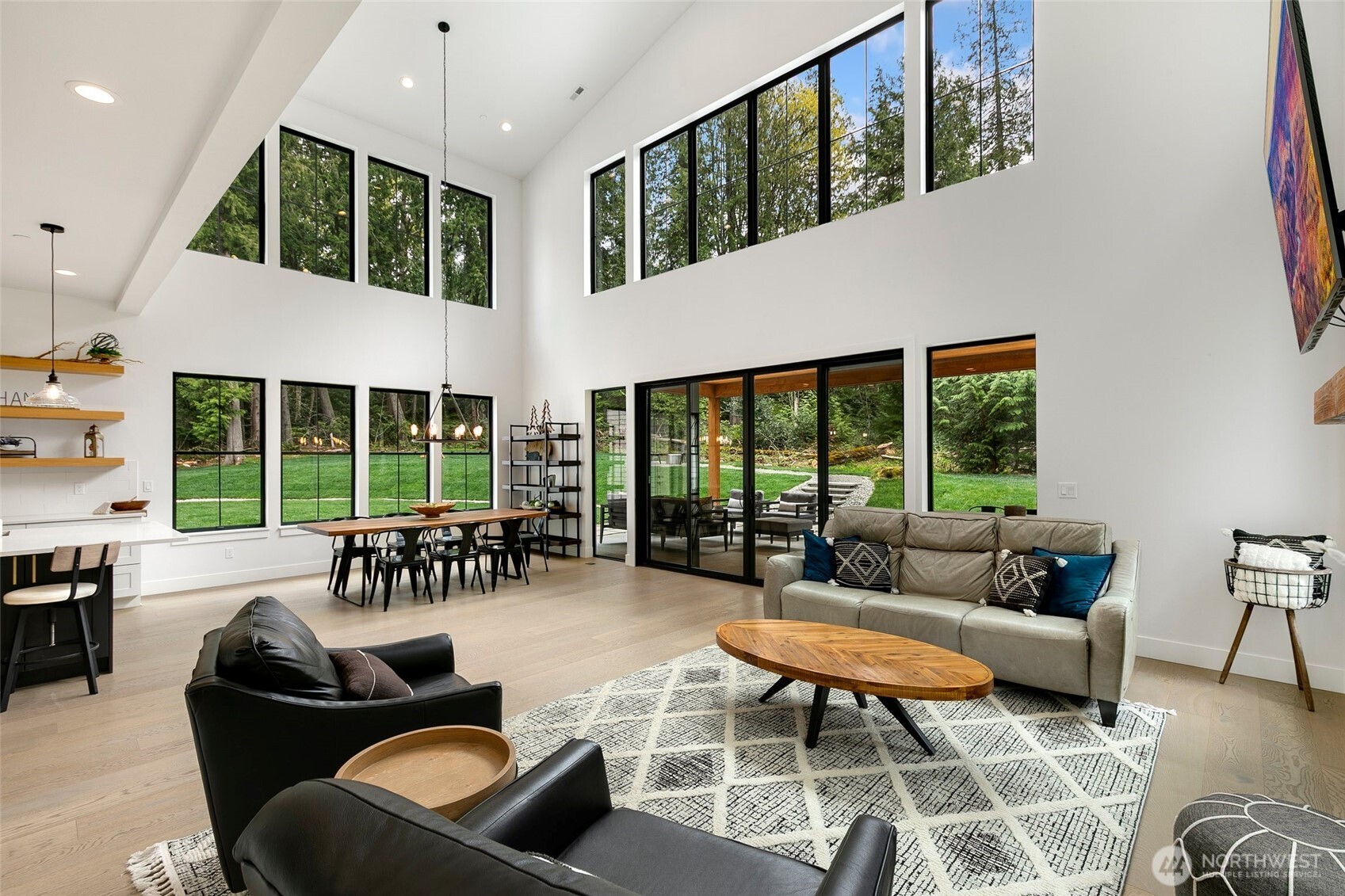 26237 Se Old Black Nugget Road Property Photo 4